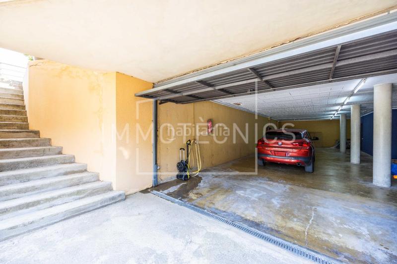 Foto a8adfc2d-5158-4c2d-92ee-e35d220bdea7. Casa un refugio que no solo se mira, se siente. en Sant Andreu de Llavaneres