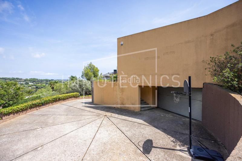 Foto b695992f-839c-4c9a-8d9a-45aa643ebcb7. Casa un refugio que no solo se mira, se siente. en Sant Andreu de Llavaneres