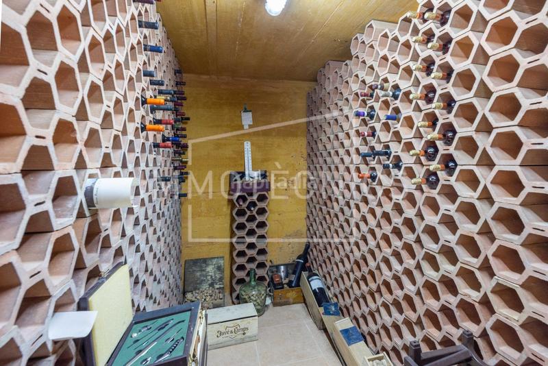 Foto 4c96329f-522f-4298-a478-53e820ffec6b. Chalet con riscaldamento parcheggio piscina in Can Moré - Santa Anna - Can Feliu de Merola Pineda de Mar