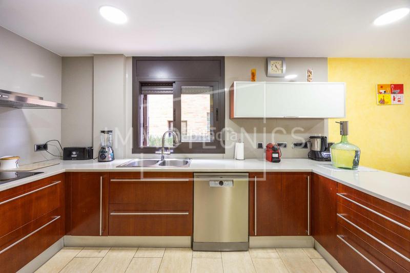 Foto 541d6e11-b53f-44ae-ab17-a94e250951d2. Chalet con riscaldamento parcheggio piscina in Can Moré - Santa Anna - Can Feliu de Merola Pineda de Mar