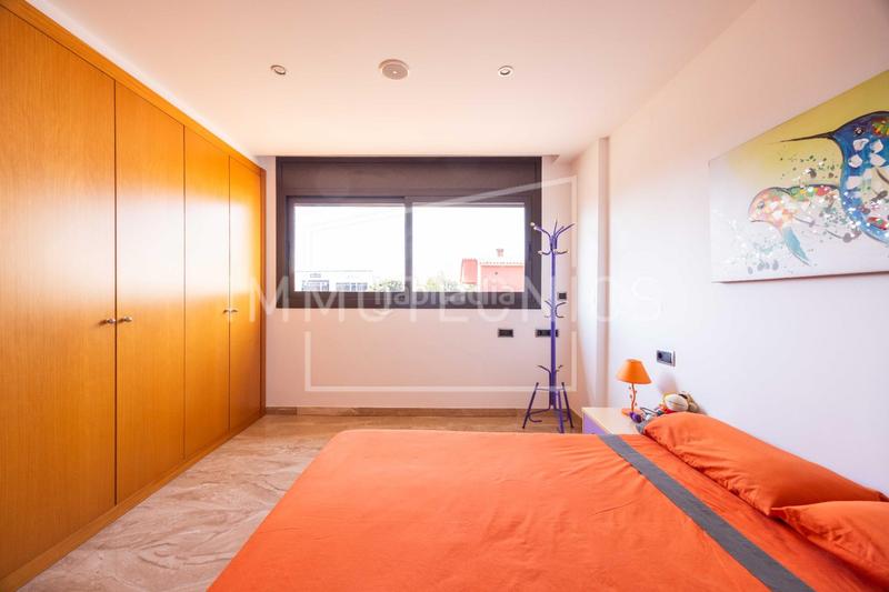 Foto 5f3adffc-a439-44bd-b6a4-3b9065d300c9. Chalet con riscaldamento parcheggio piscina in Can Moré - Santa Anna - Can Feliu de Merola Pineda de Mar