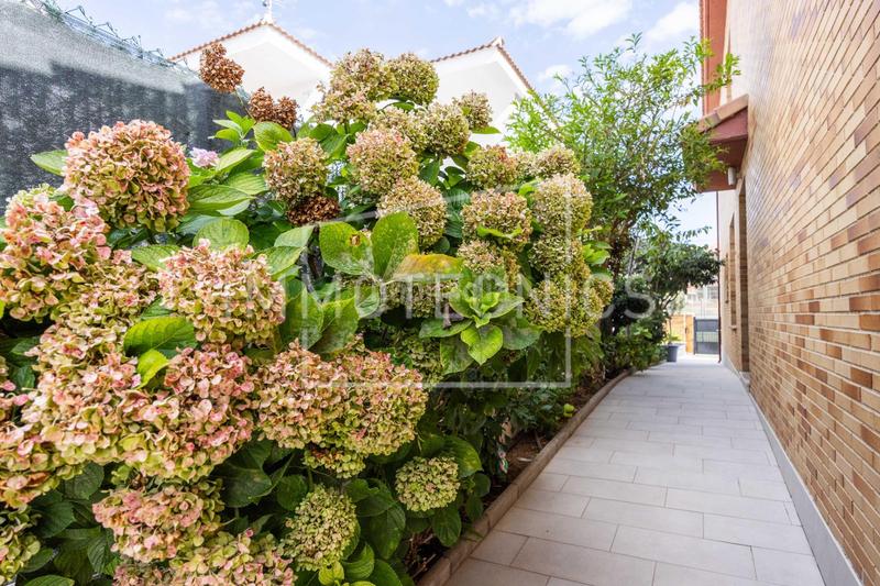 Foto 92a4f3ec-d044-4a49-9bb7-3c9d4baf9133. Chalet con riscaldamento parcheggio piscina in Can Moré - Santa Anna - Can Feliu de Merola Pineda de Mar