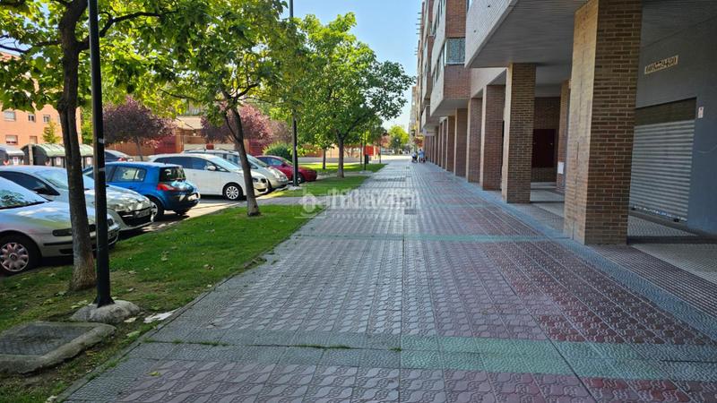 Foto 87c7902b-606c-4cba-8e97-42b3b09b2030. Local comercial  en venta en Ranillas Zaragoza