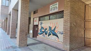 Local commercial à Ranillas. Local comercial en venta en zaragoza