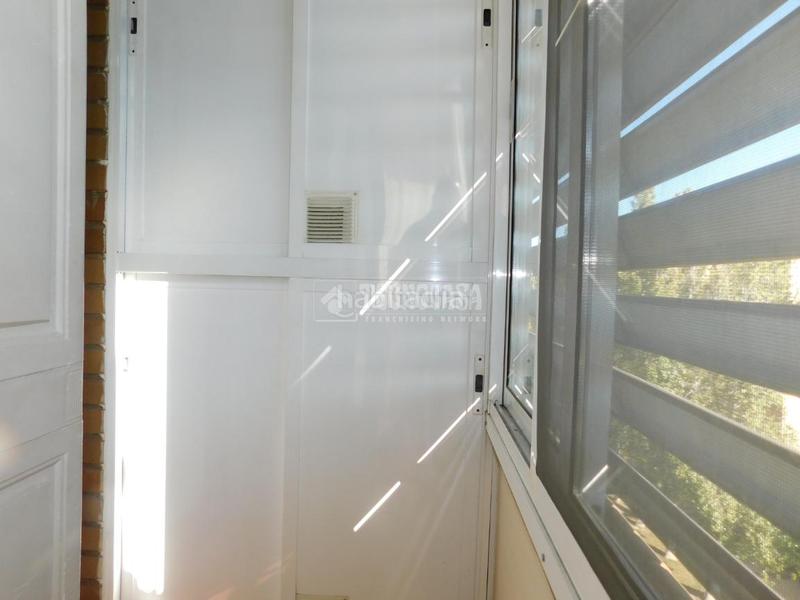 Foto 2ffa0fba-bb07-40b9-aad7-f446ccdf0f43. Pis amb calefacció aparcament terrassa a Grancasa Zaragoza