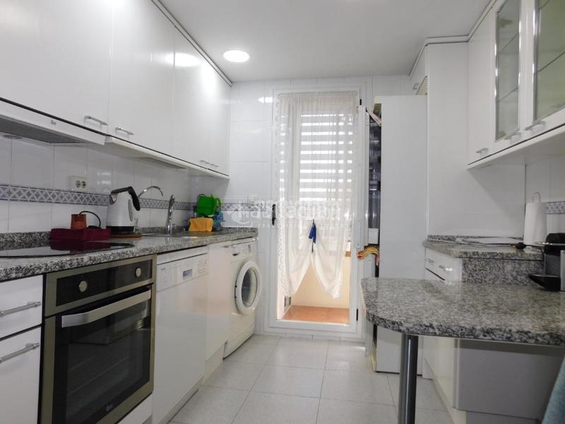 Foto 34c1cc0e-684a-4301-a8bd-7cea4c6e4ad6. Pis amb calefacció aparcament terrassa a Grancasa Zaragoza