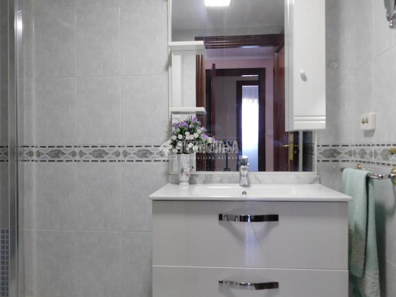 Foto cec67d93-538b-4575-9503-efa8757b1f88. Pis amb calefacció aparcament terrassa a Grancasa Zaragoza