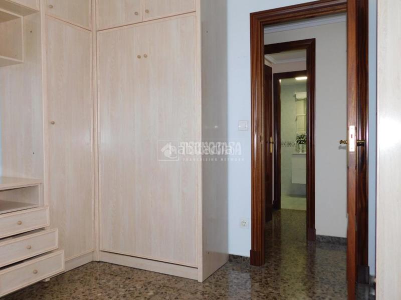 Foto d3f412c2-7504-4a1a-9599-49553dfab821. Pis amb calefacció aparcament terrassa a Grancasa Zaragoza