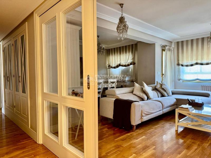 Foto 47974d21-c8a2-46ce-b45d-fc3b11ac4134. Location appartement avec parking dans Ranillas Zaragoza