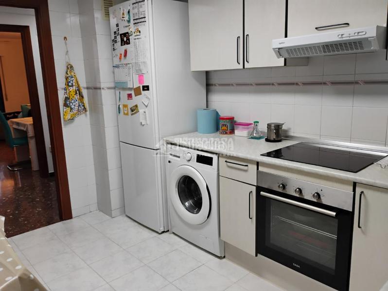 Foto 89e790d8-18db-43c0-b4b7-0871356e22ec. Affitto appartamento con riscaldamento parcheggio in Zaragoza