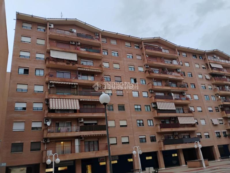Foto be8a571c-6e6f-4d55-992c-6129c7361b7f. Affitto appartamento con riscaldamento parcheggio in Zaragoza