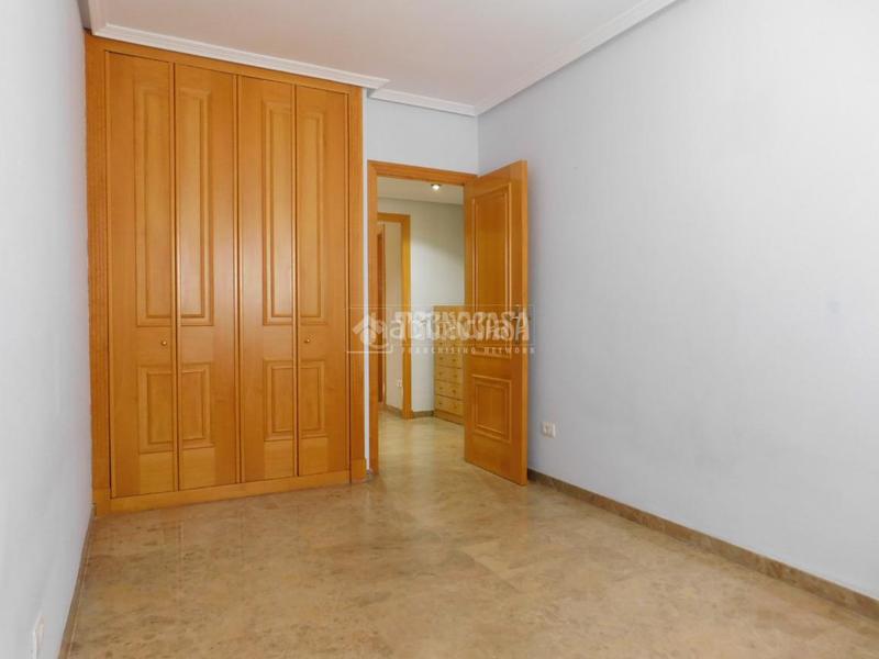 Foto 37001ca3-2067-49ee-bdf2-624f2de131a5. Affitto appartamento con riscaldamento parcheggio in Zaragoza