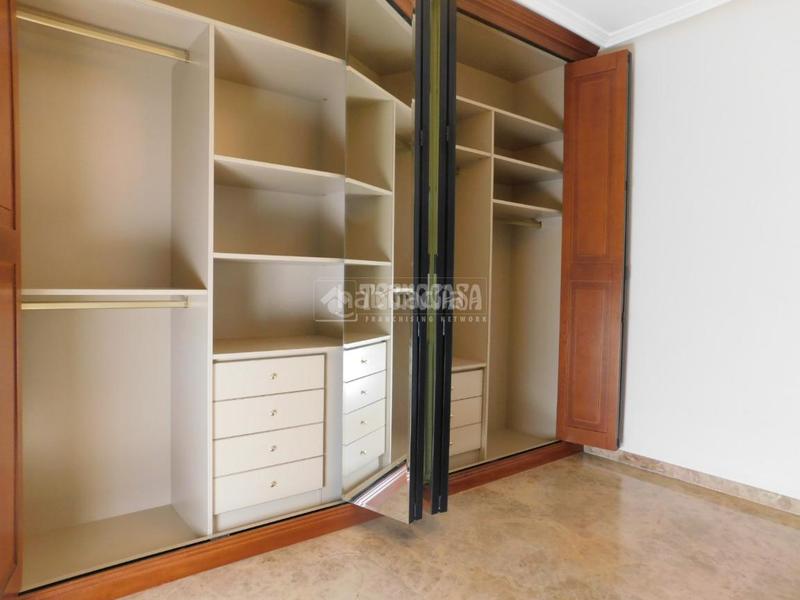 Foto ec8ec8a9-7eaf-4fe1-ab84-1f1354c17231. Affitto appartamento con riscaldamento parcheggio in Zaragoza