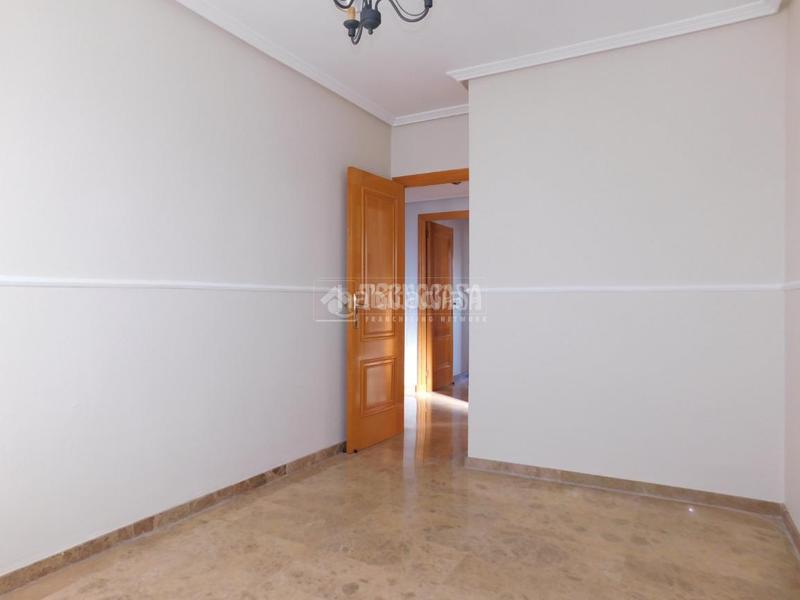 Foto 64a0f16a-c6dd-45b1-8985-d8d2ba34f165. Alquiler piso  en alquiler en Ranillas Zaragoza