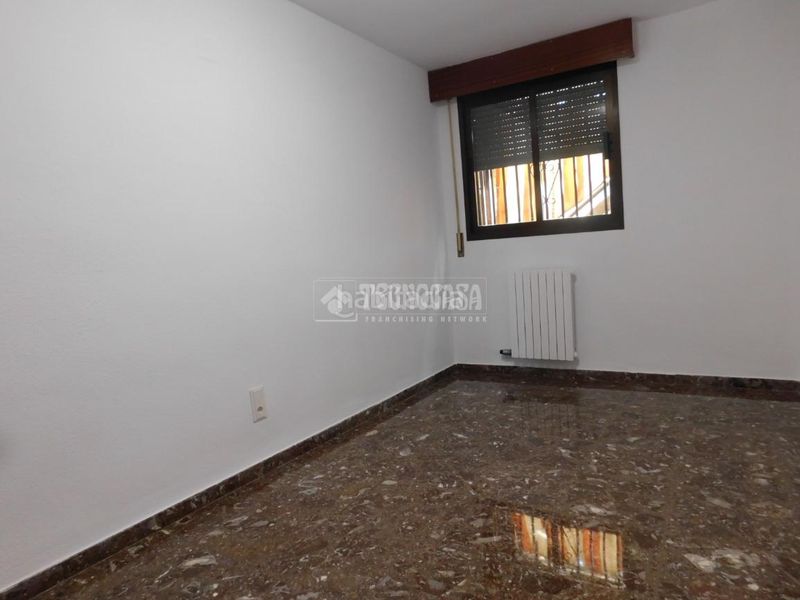 Foto 7131e4c8-f858-47a8-a773-2fe45f74c3bc. Pis amb calefacció a Grancasa Zaragoza