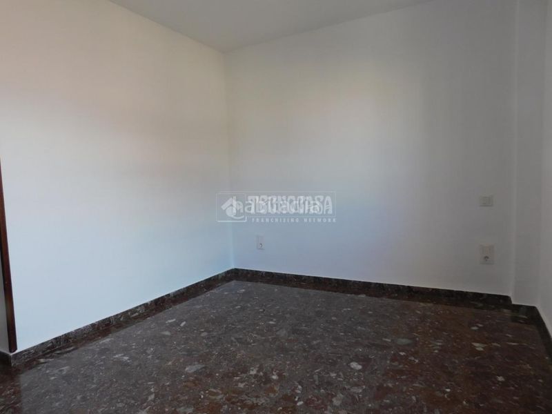 Foto ca8bef0e-35bf-49a3-ba92-c35e5b018d05. Pis amb calefacció a Grancasa Zaragoza