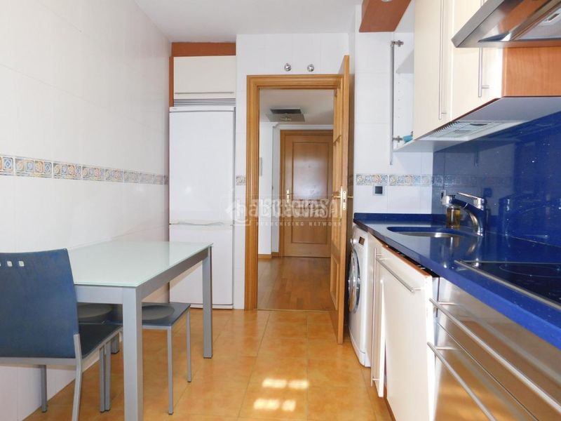 Foto 625b292d-e083-4512-8f5e-ff2255f78d59. Àtic amb calefacció aparcament piscina a Parque de los Cineastas Zaragoza