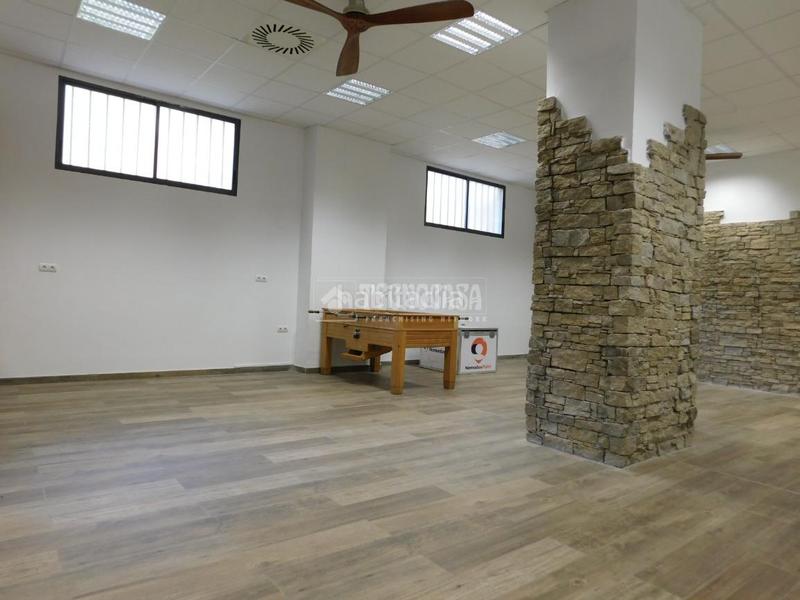 Foto 1a940666-14f7-4d21-a370-e394884057e8. Alquiler local comercial  en alquiler en Zaragoza