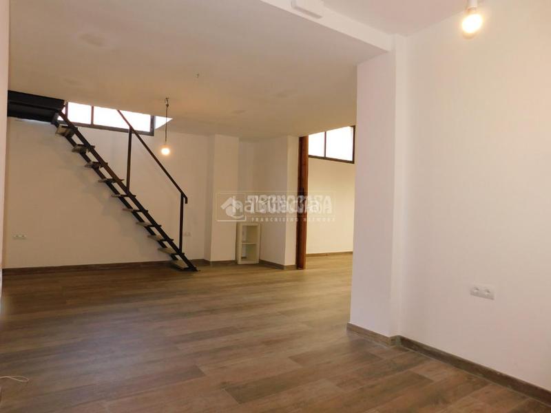 Foto 5c034851-8a9c-4544-92b6-e41f9cc46c15. Lloguer local comercial a Ranillas Zaragoza