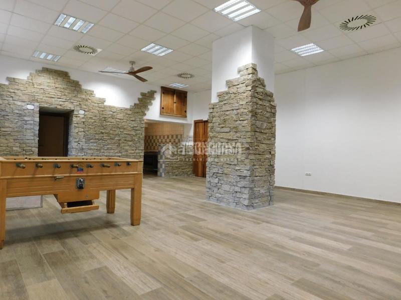 Foto 744578e3-6694-46f0-8bf5-62f023c6a555. Miete geschäftsraum in Ranillas Zaragoza