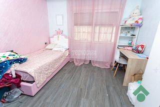 Pis a Casco Antiguo. Piso en venta en algeciras