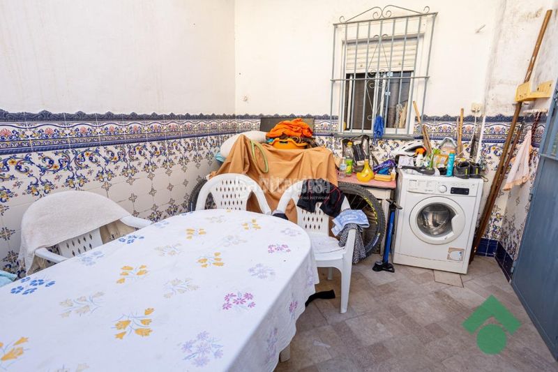 Foto f6d5b0c1-c79c-49d5-805a-58103e95c306. Maison jumelée dans La Granja - La Colina - Los Pastores Algeciras