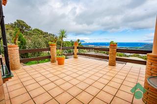 Maison  N/a. Casa en venta en algeciras