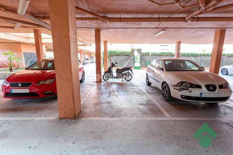 Foto c957c756-6256-407a-be77-2d582e08c484. Piso  en venta en San García Algeciras