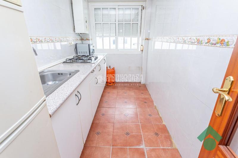 Foto 9390ff8d-ed6f-4772-af09-cec32e50db0a. Piso  en venta en Pescadores - Saladillo Algeciras