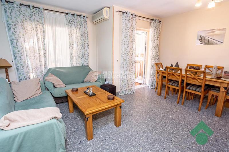 Foto a3d5eab2-f5be-435f-9135-597f848915b1. Casa pareada casa en venta en San García Algeciras