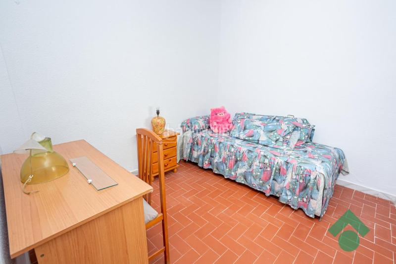 Foto d260da2e-0aca-4151-b110-299d3a3ce4c3. Casa aparellada amb piscina a San García Algeciras