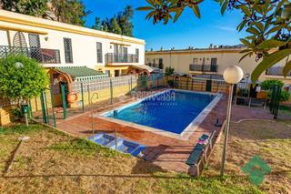 Maison jumelée à Casco Antiguo. Casa en venta en algeciras