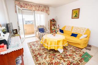 Etagenwohnung in La Reconquista - El Rosario. Piso en venta en algeciras