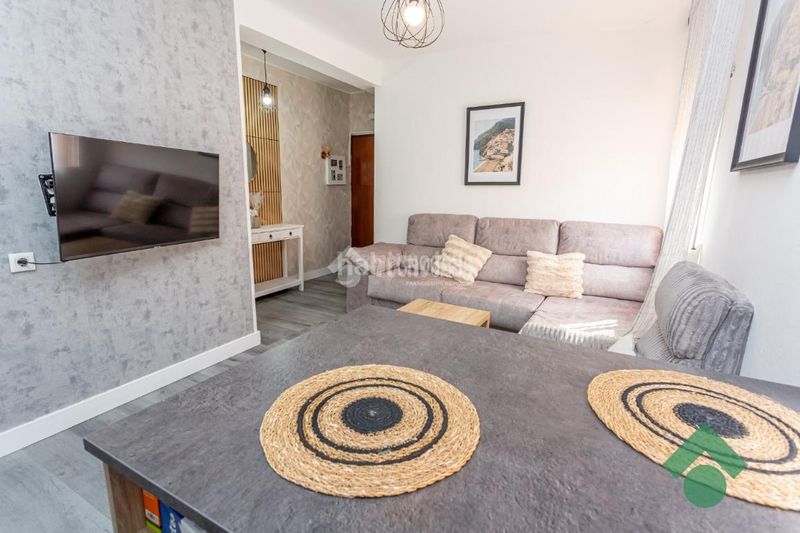 Foto 8e2512a1-8777-4600-8884-8b893765e349. Appartamento con riscaldamento in La Reconquista - El Rosario Algeciras