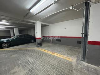 Aparcament cotxe a Pacífico