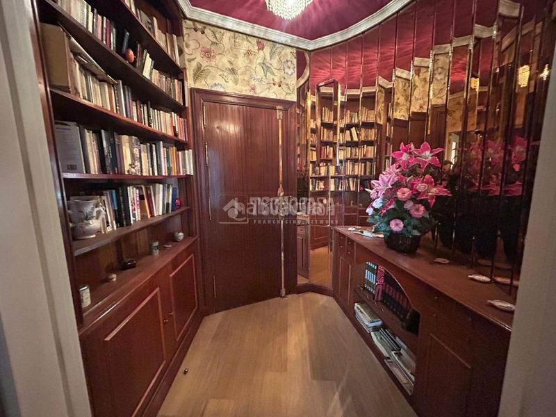 Foto 38004997-9b09-4678-b31e-2eb5ddd7ad81. Pis amb calefacció piscina a Pacífico Madrid