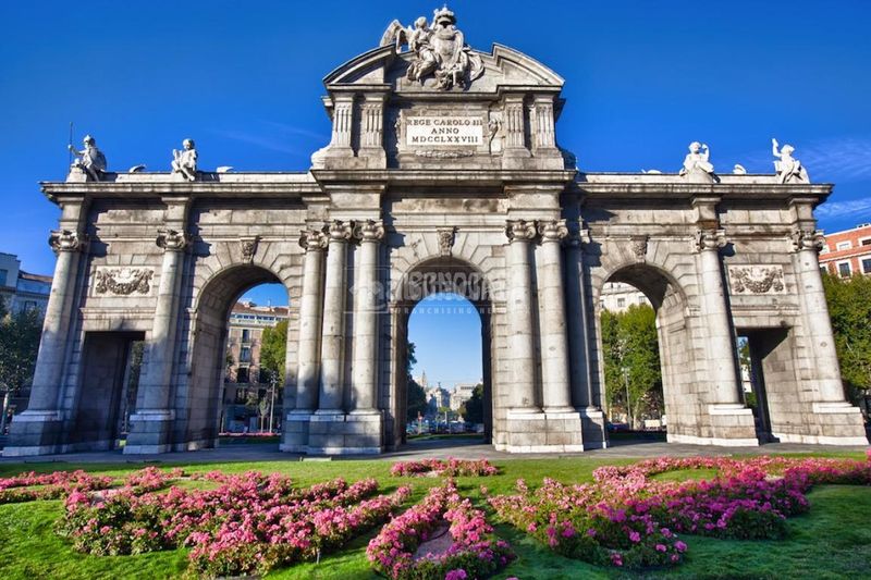 Foto 4f9521b2-ec2f-463a-86d5-796f418d269b. Pis amb calefacció piscina a Pacífico Madrid