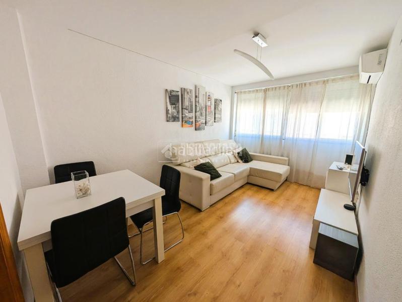 Foto a3ccd426-4c80-47e5-aed2-1625b1deee26. Pis a Alaquàs