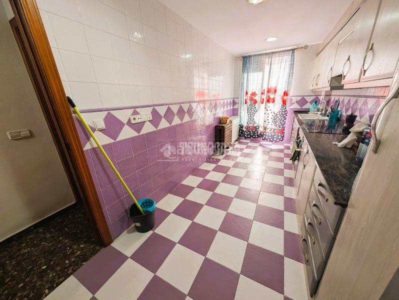 Foto 59d32027-c050-4d43-80ca-565175791128. Appartement avec chauffage parking dans Aldaia