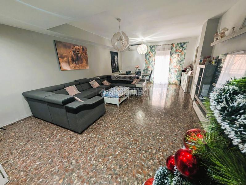 Foto 7100c80d-d057-4733-b0d8-1c481d66f3cb. Appartement avec chauffage parking dans Aldaia