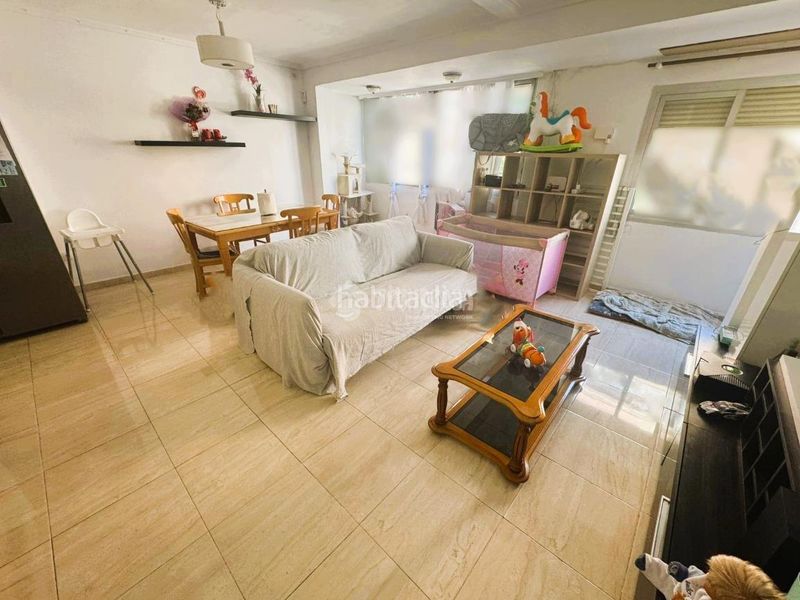 Foto be6abc3d-4674-405f-882e-2750bf555915. Pis a Alaquàs