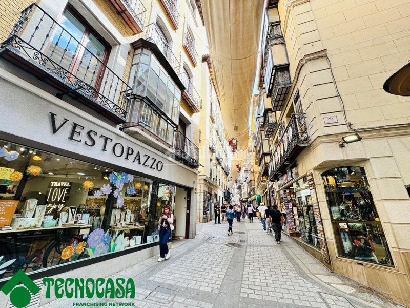 Foto 19bf4685-f04f-40c3-b3c0-f67e0c77b861. Piso  en venta en Casco Histórico Toledo