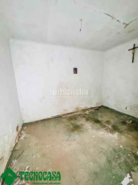 Foto 2b8ea28d-5277-41ab-aa5e-059b36340b6c. Casa aparellada a Urda