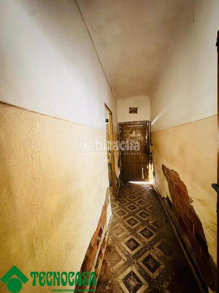 Foto 8c1f670a-0fa2-4266-9b59-75b6e58bca65. Casa aparellada a Urda
