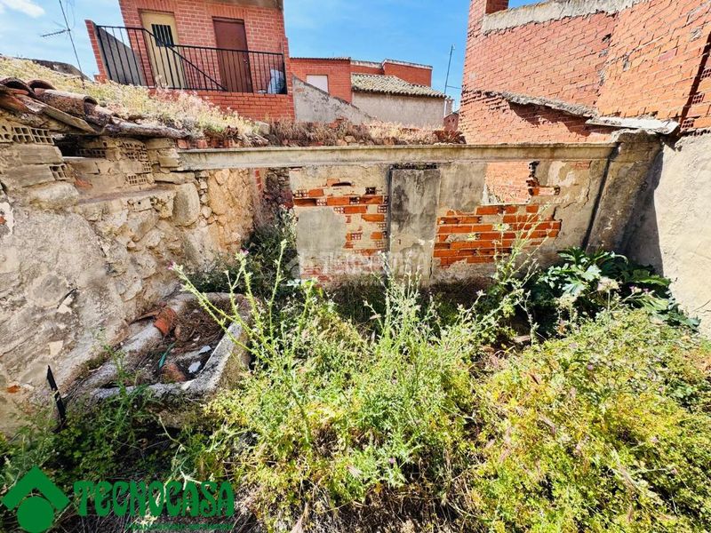 Foto 5221b5d7-62de-4f74-937e-88f03ad4b719. Casa  en venta en Menasalbas