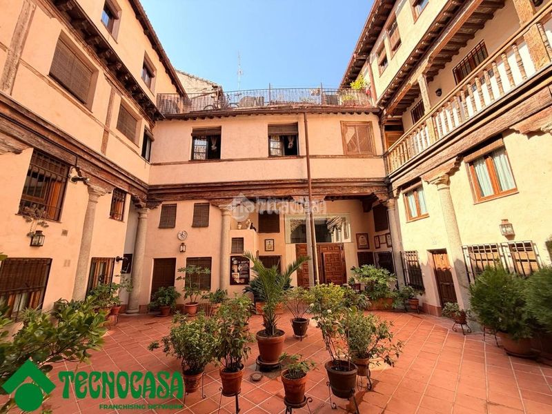 Foto 5662aaf2-da98-49b4-8f3d-d41ecc8facdb. Piso  en venta en Casco Histórico Toledo