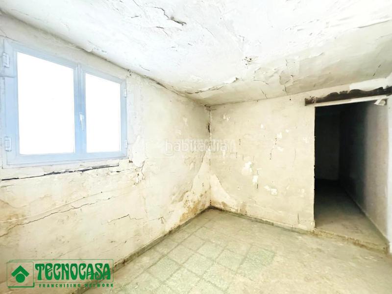 Foto d733b980-aa4a-4ec5-a175-423dac8bbc5d. Casa aparellada a Casco Histórico Toledo