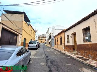 Casa aparellada a Yébenes (Los). Casa en venta en los yébenes
