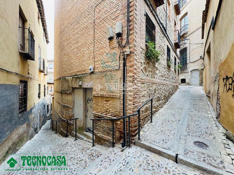 Foto 933d6e89-0d3f-480e-a5ca-17f4a402e45e. Piso  en venta en Casco Histórico Toledo