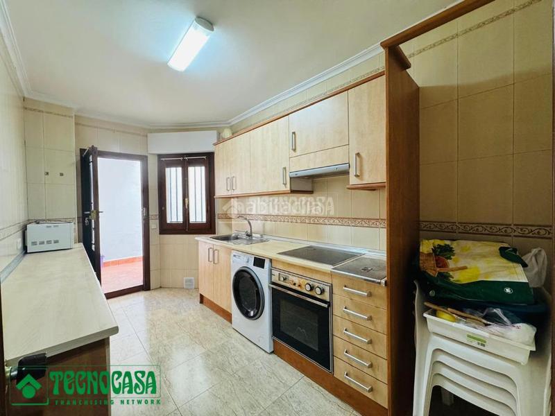 Foto 0eb59908-de91-4edb-97c0-d5c2b418e13d. Pis amb calefacció a Casco Histórico Toledo